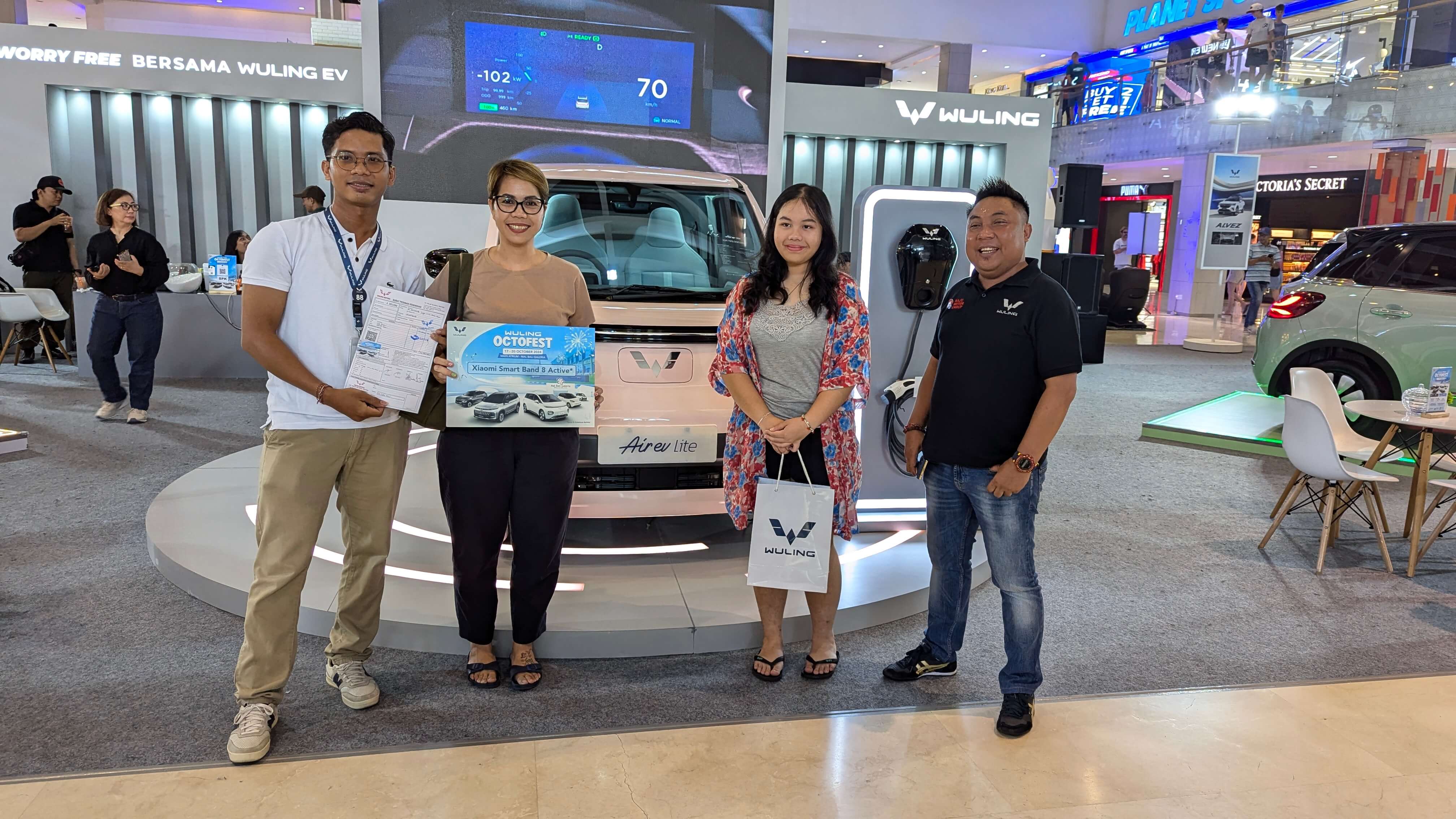 Delivery Wuling