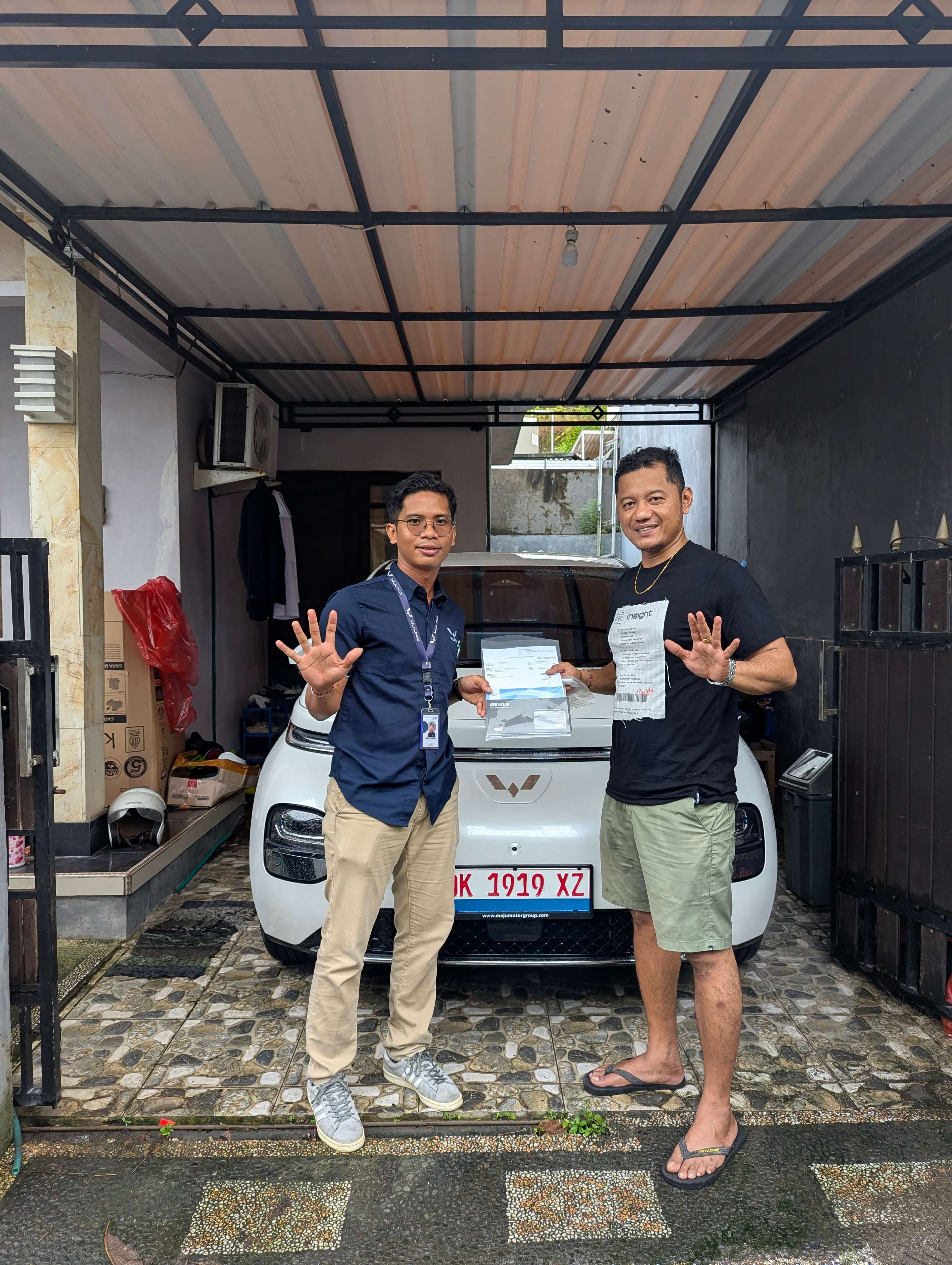 Delivery Wuling